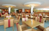 View Paraiso Albufeira Hotel's beautiful restaurant in vibrant Algarve.