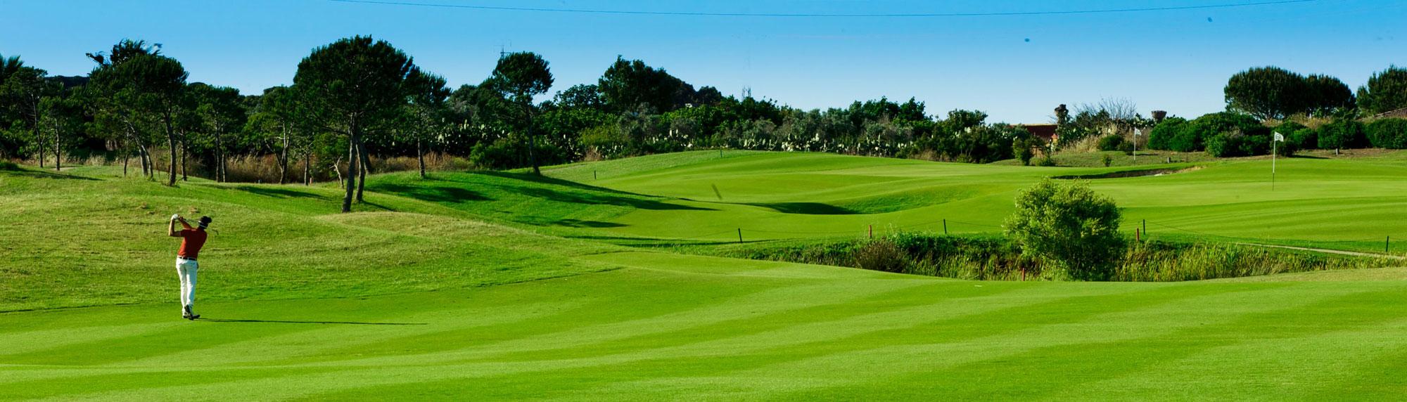 View Golf La Estancia's impressive golf course situated in brilliant Costa de la Luz.