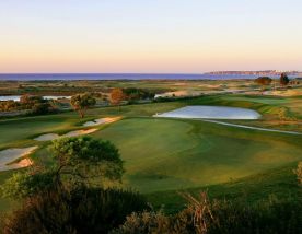 Onyria Palmares Golf Club offers several of the most excellent golf course within Algarve