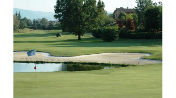 Modena Golf & Country Club consists of lots of the leading golf course around Northern Italy