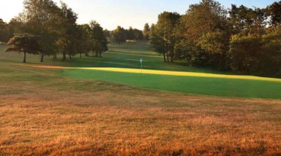 Tudor Park Country Club carries among the most desirable golf course near Kent
