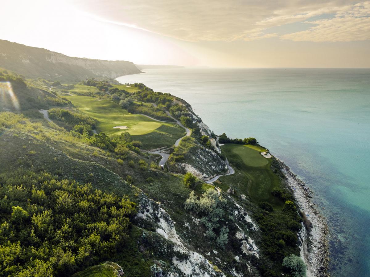 Thracian Cliffs Golf Club plan the best golf break in Black Sea Coast Thracian Cliffs Golf Club plan the best golf break in Black Sea Coast