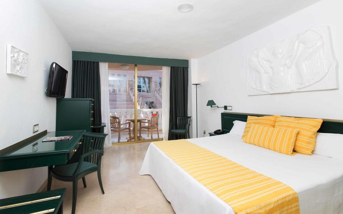 Cleopatra Palace Hotel Playa De Las Americas Find A Golf Trip In Tenerife Cleopatra Palace Hotel Playa De Las Americas Find A Golf Trip In Tenerife