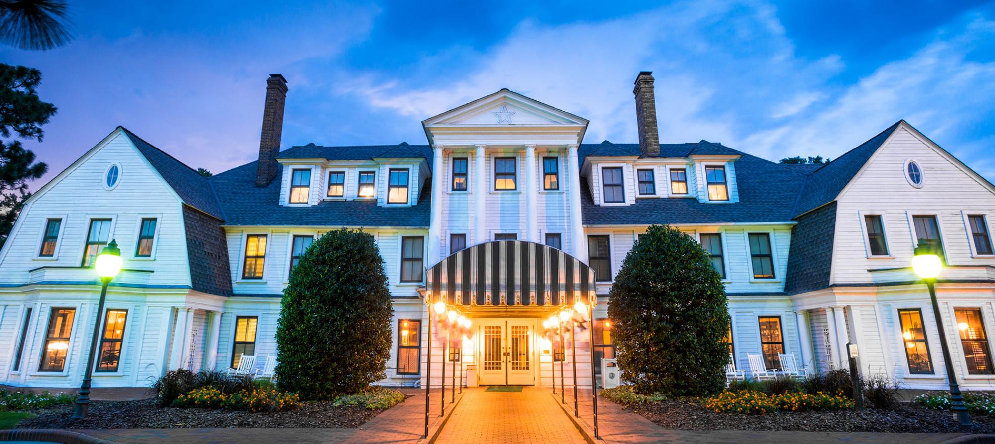 View The Holly Inn - Pinehurst Resort's lovely hotel in brilliant North Carolina.