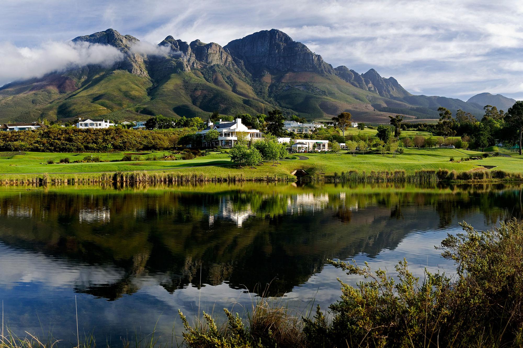 Erinvale Golf Club's impressive golf course situated in spectacular South Africa.