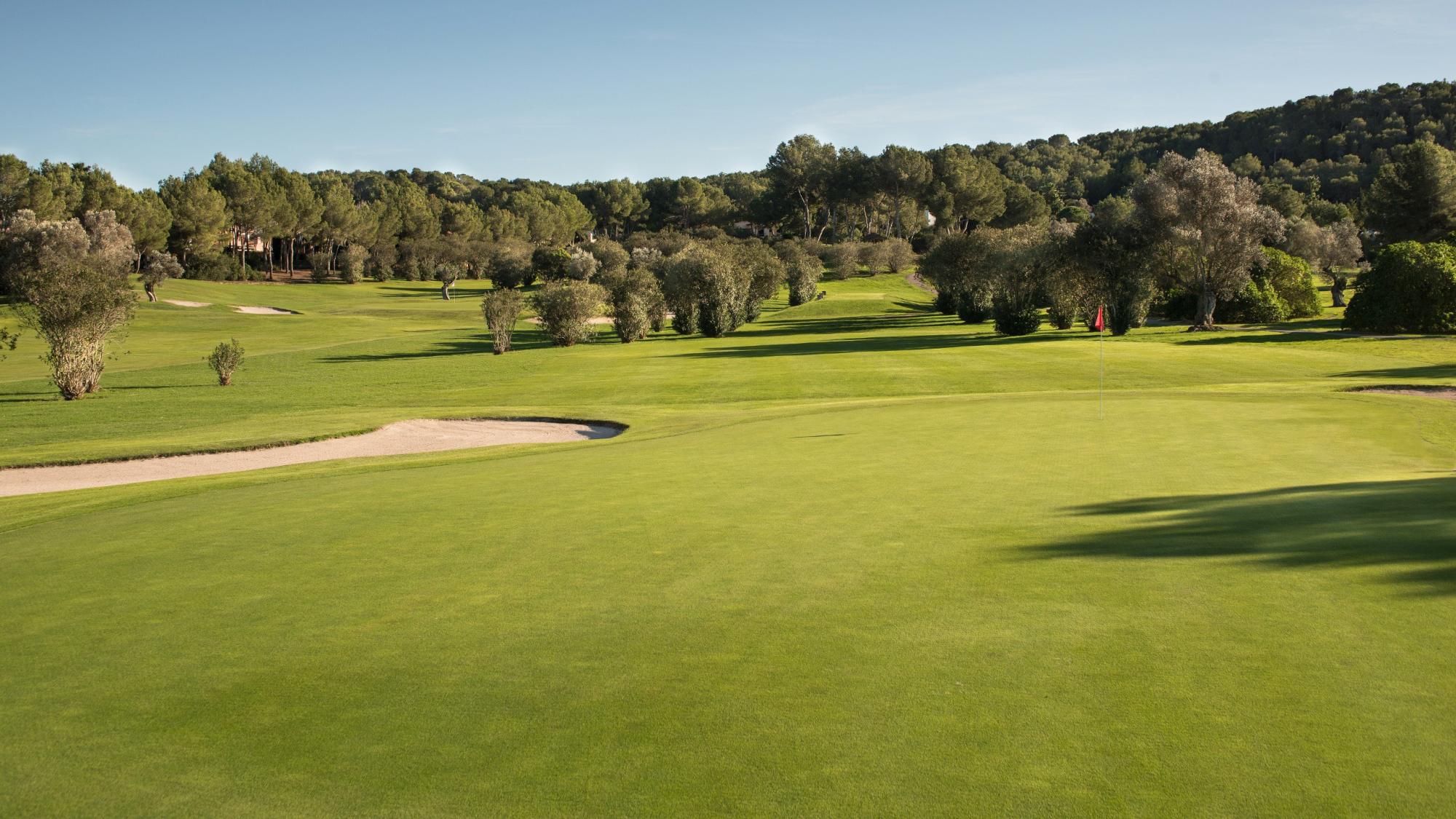 Golf Santa Ponsa 1's impressive golf course within sensational Mallorca.