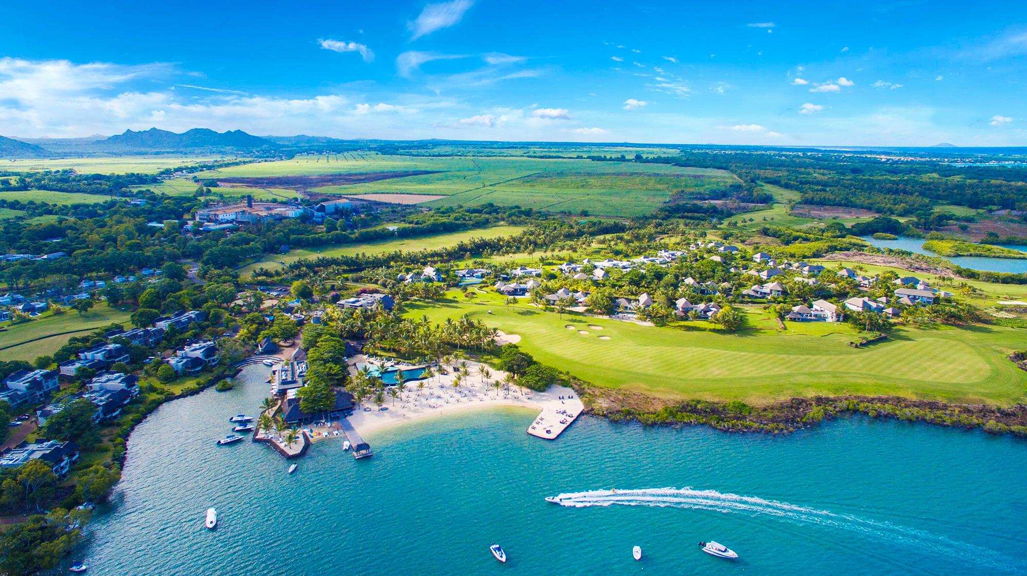 View Anahita Golf  Spa Resort's impressive hotel situated in brilliant Mauritius.