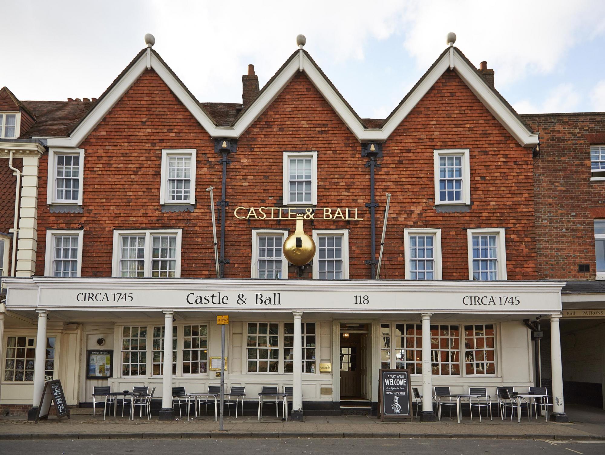 Castle and Ball Hotel Exterior