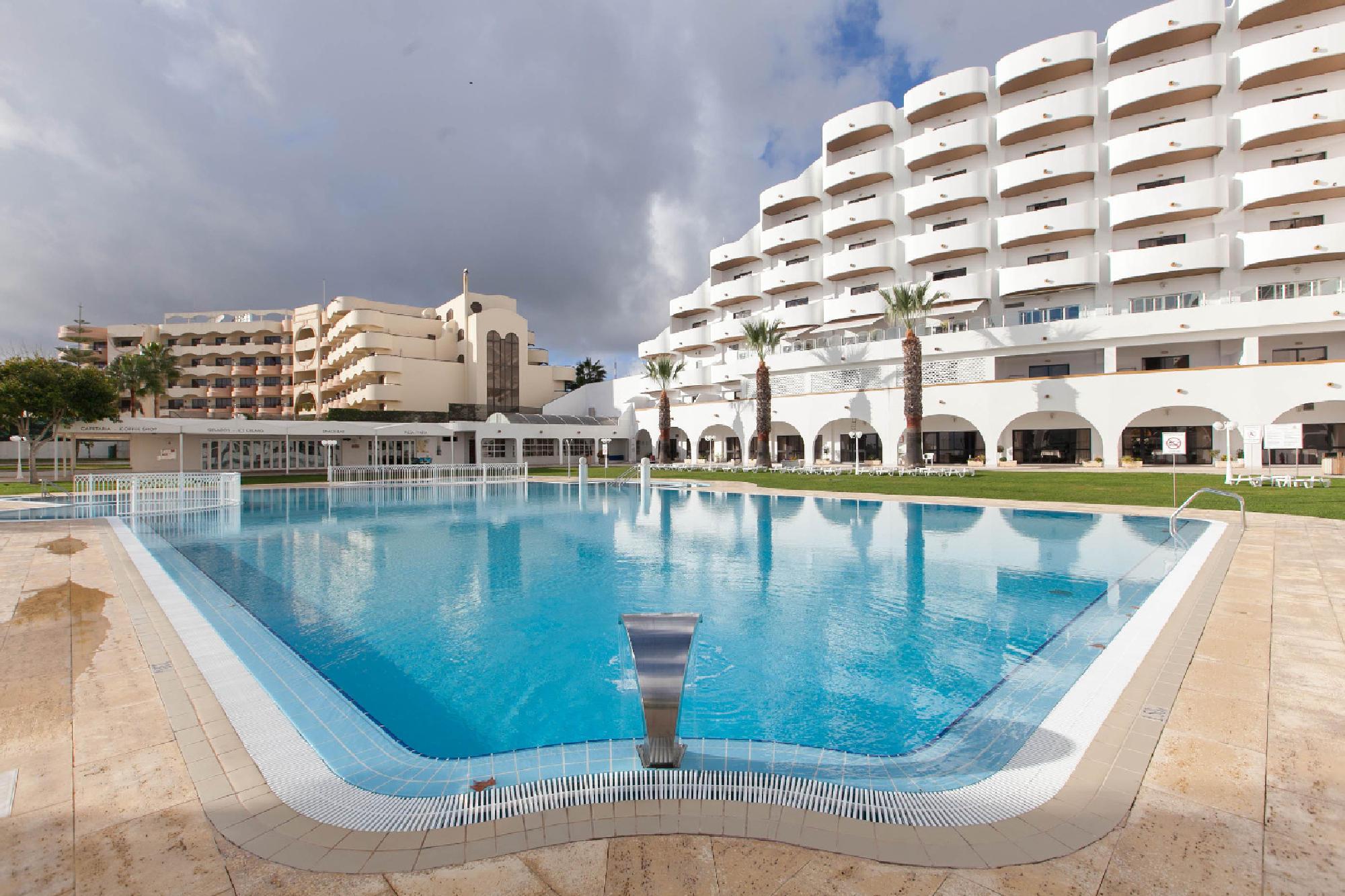 Hotel Brisa Sol hosts a great main pool within Algarve