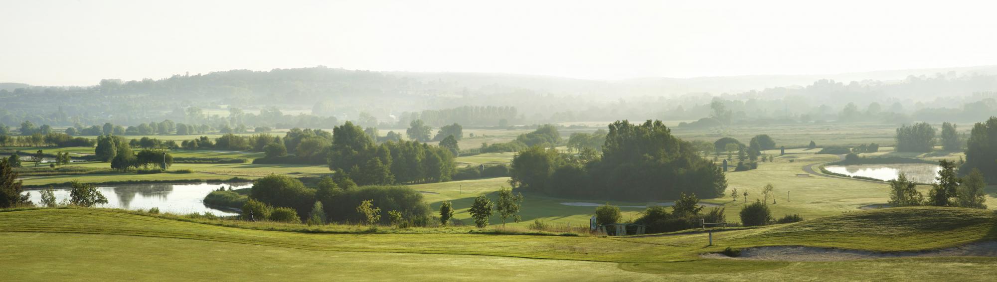 Le Golf de L Amiraute offers several of the most excellent golf course within Normandy