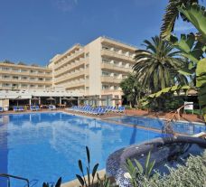 The Pionero Hotel's impressive main pool within impressive Mallorca.