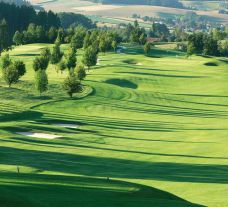 The Allianz Nickolmann Golf Course Brunnwies's lovely golf course within striking Germany.