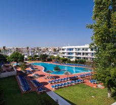 The Marina Club Lagos Resort's scenic main pool in faultless Algarve.