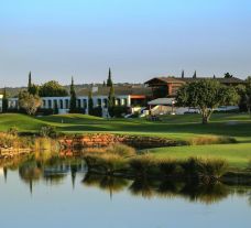The Els Club's picturesque 18th hole situated in stunning Algarve.
