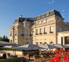 Chateau Hotel Mont Royal Chantilly
