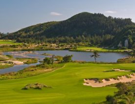 The Dunes at Shenzhou Peninsula has some of the most desirable golf course around China