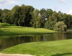 View Golf Chateau de la Tournette's picturesque golf course in dramatic Brussels Waterloo & Mons.