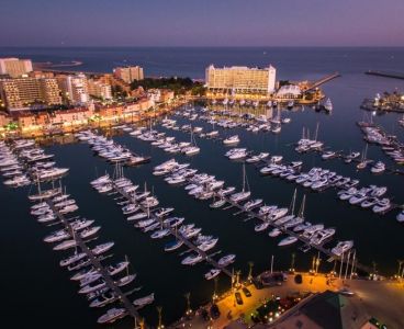 Vilamoura Marina at night